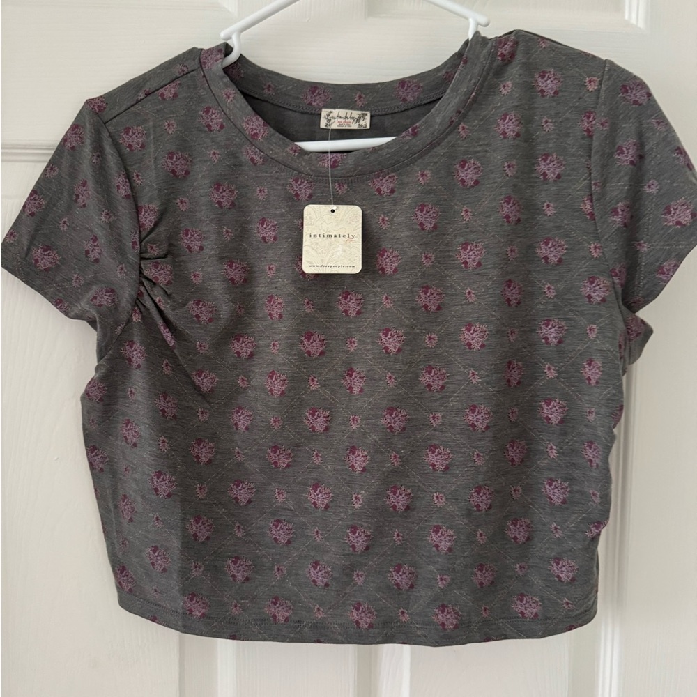 Free People Gray and Purple Floral Women's Top Size Large - cropped